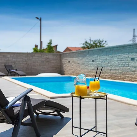 Holiday home Gordana Porec